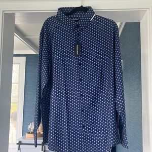 Mizzen + Main XXL Trim Blue Shirt with flowers. NWT Never worn